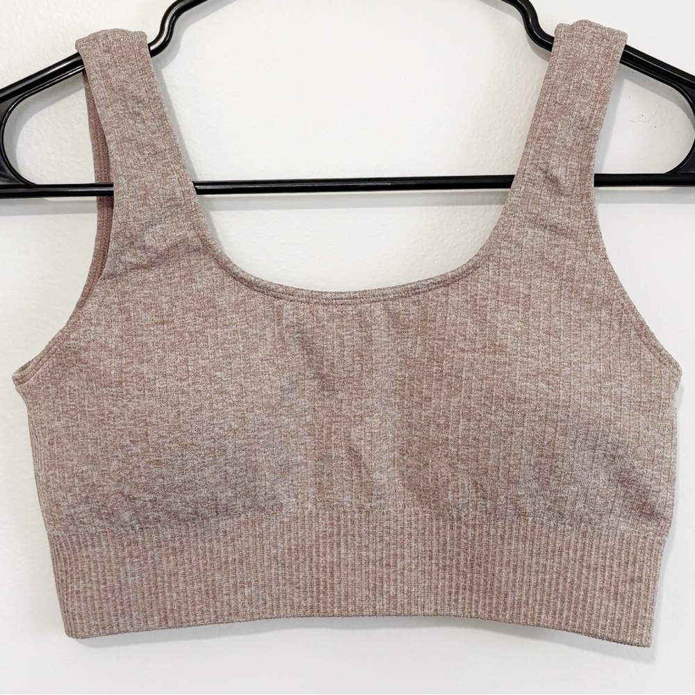 ETHOS Sports Bra Padded Ribbed Pale Mauve Medium